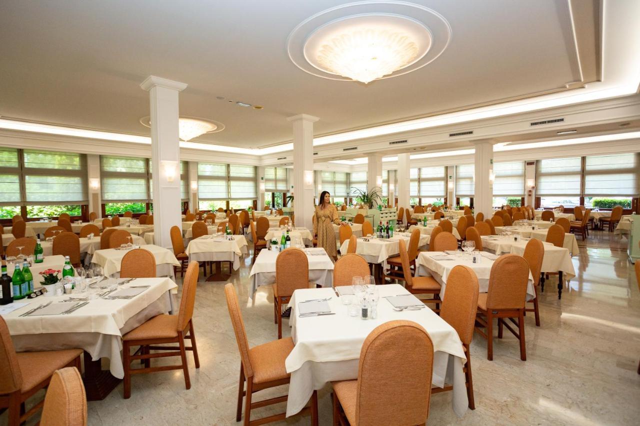Hotel Terme Antoniano 몬테그로또테르메 외부 사진