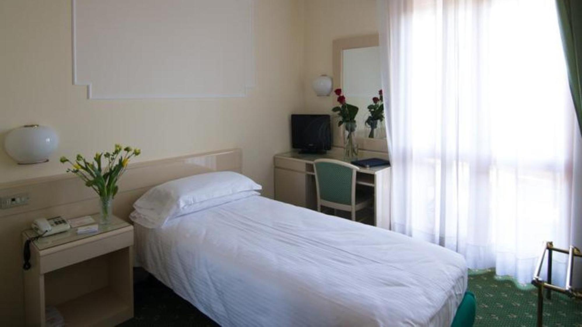 Hotel Terme Antoniano 몬테그로또테르메 외부 사진