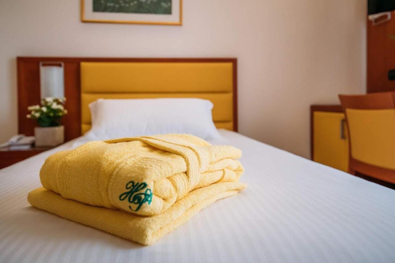 Hotel Terme Antoniano 몬테그로또테르메 외부 사진